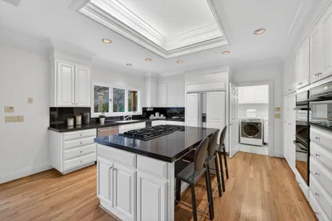 $6,388,000 | 20026 Heritage Oak, Saratoga, CA 95070