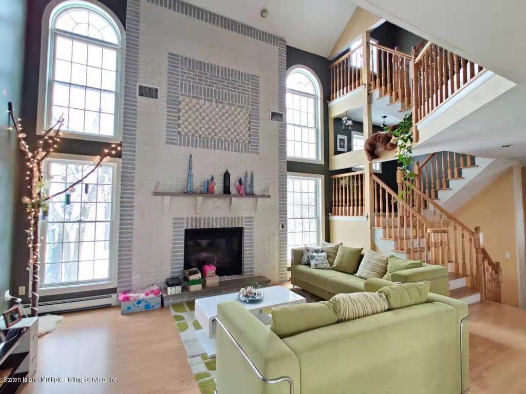 275 St George Road Staten Island, NY 10306 - Photo 6 of 29 6