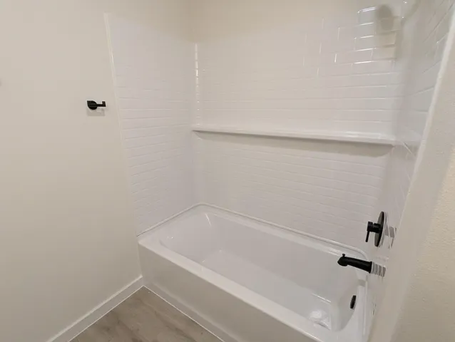 $1,825 | 2008 Cottonwood Avenue, Wolfforth, TX 79382