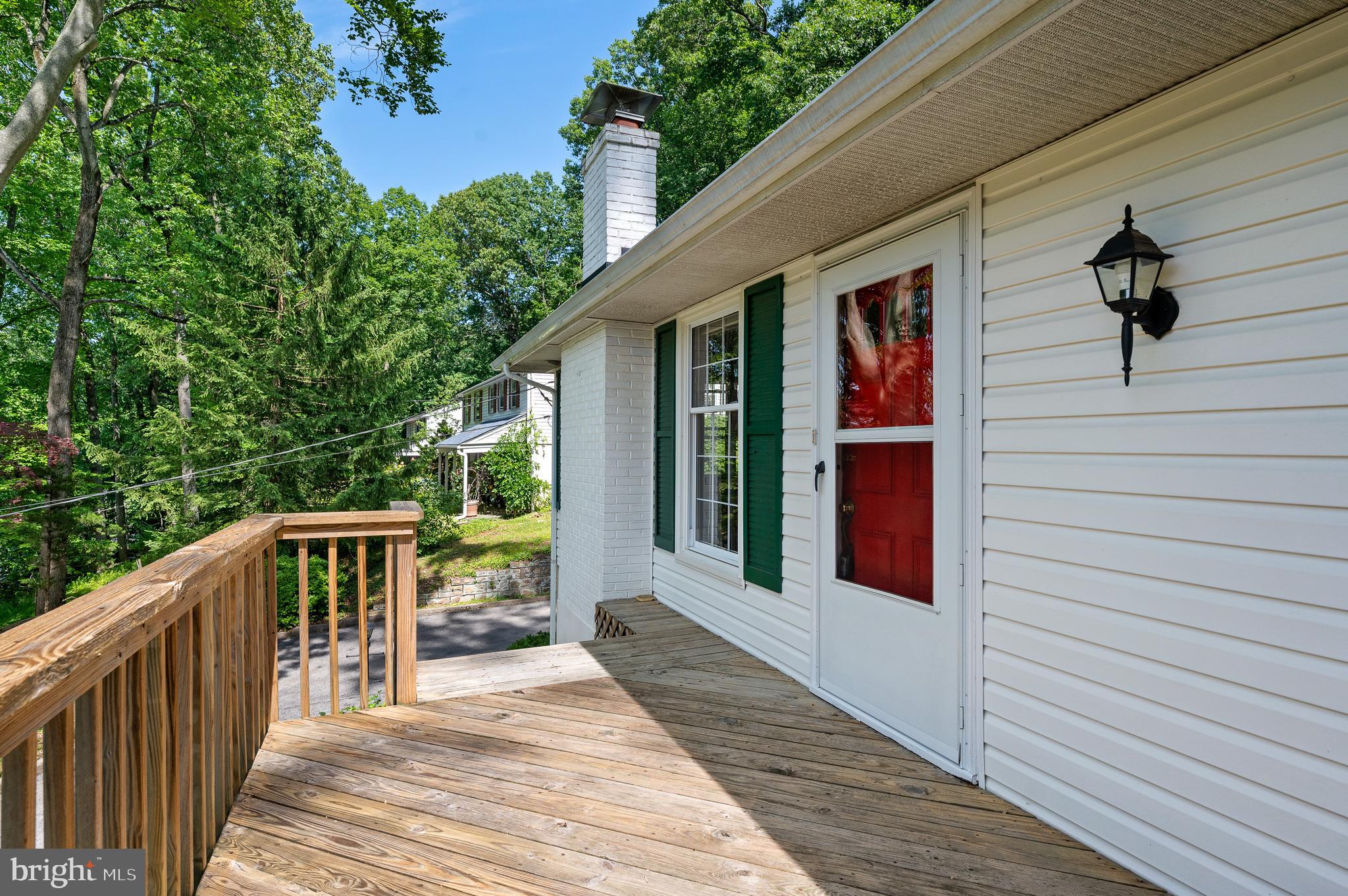 183 Arden Road Conshohocken, PA 19428 - Photo 3 of 36 Gallery Image 3