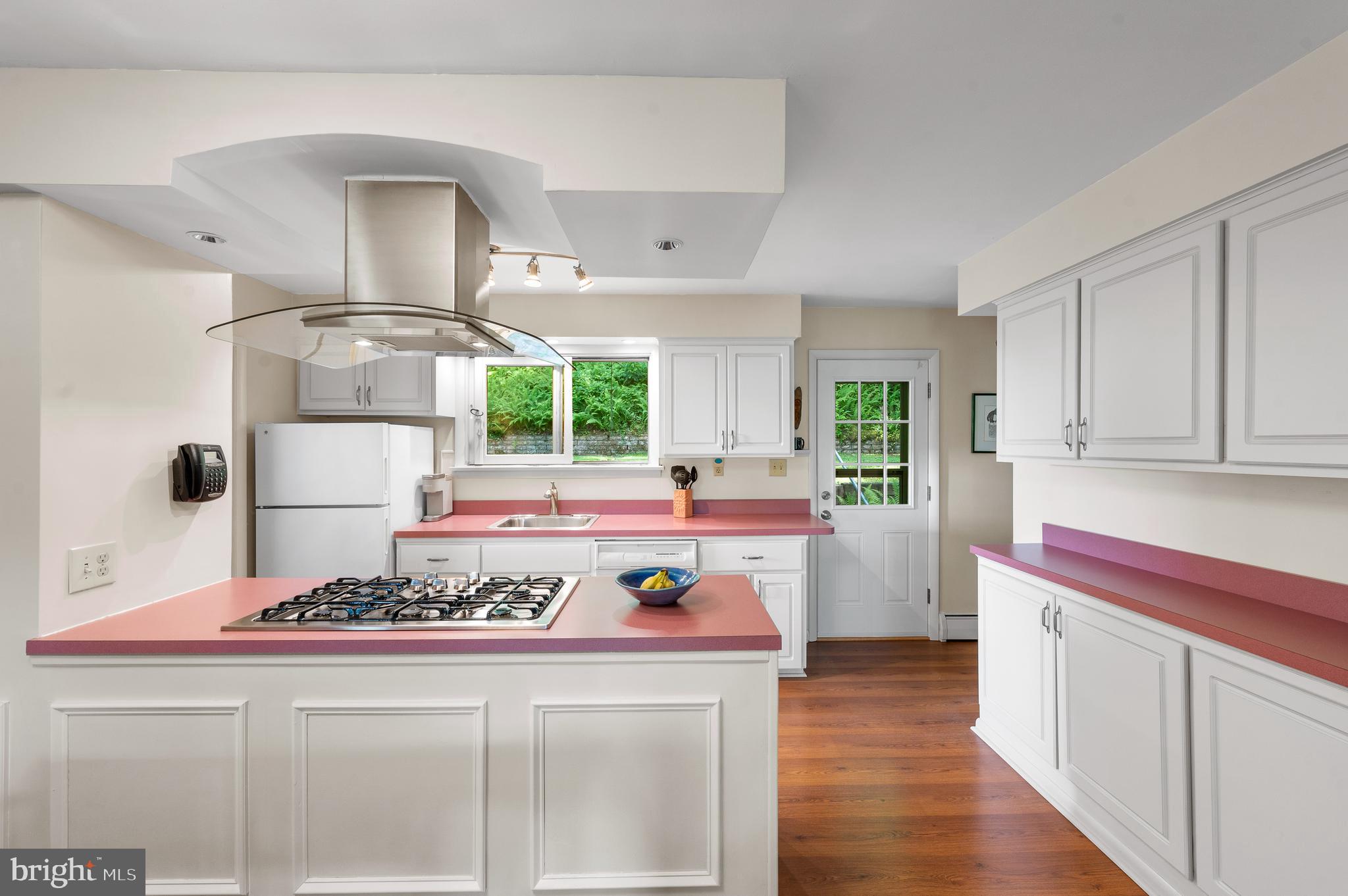 183 Arden Road Conshohocken, PA 19428 - Photo 9 of 36 Gallery Image 9