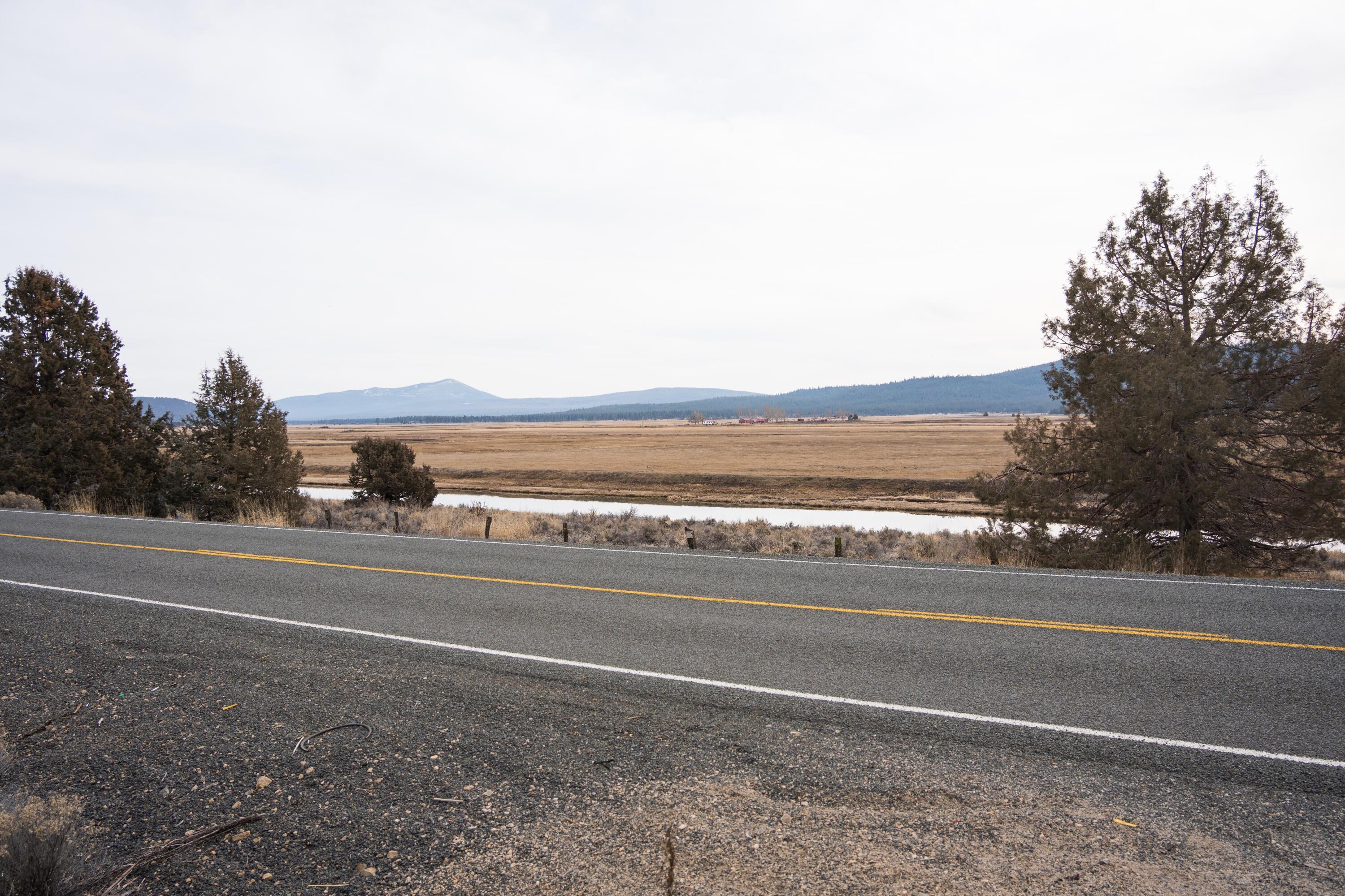 28319 Drews Road Chiloquin, OR 97624 - Photo 3 of 13