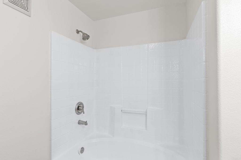 9237 Regents Road, Unit K218 La Jolla, CA 92037 - Photo 29 of 32 Hall Tub-Shower Enclosure
