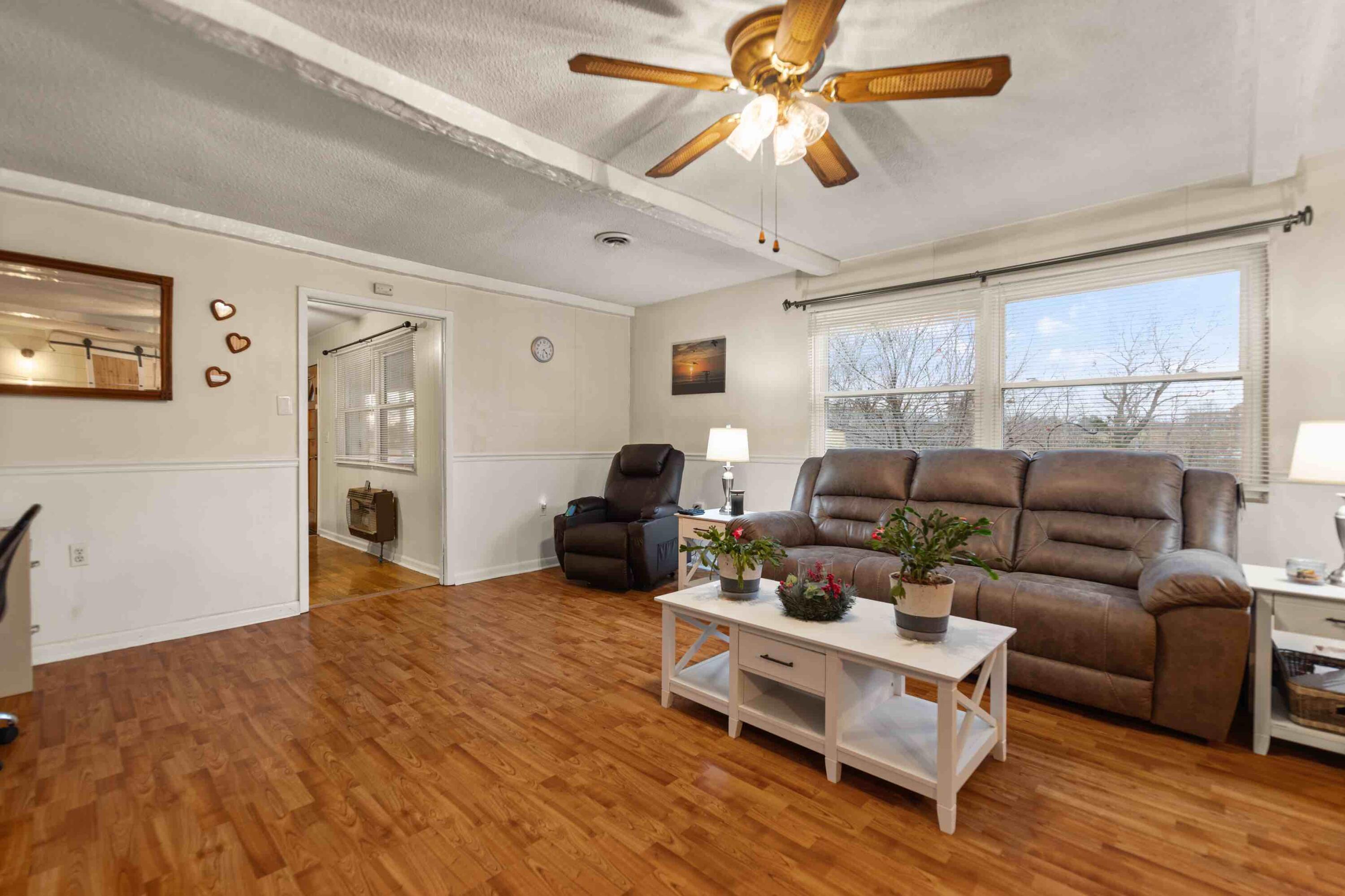 1294 Philpot Road London, KY 40744 - Photo 9 of 31 3A9B92CD-5F22-45EB-B80D-1086BFD67D30