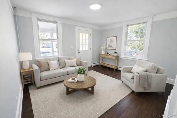 $2,900 | 64-66 Hawley Avenue, Unit 66, West Islip, NY 11795