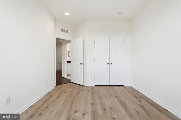$849,900 | 9193 Central Green Street, Lorton, VA 22079