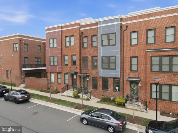 $849,900 | 9193 Central Green Street, Lorton, VA 22079