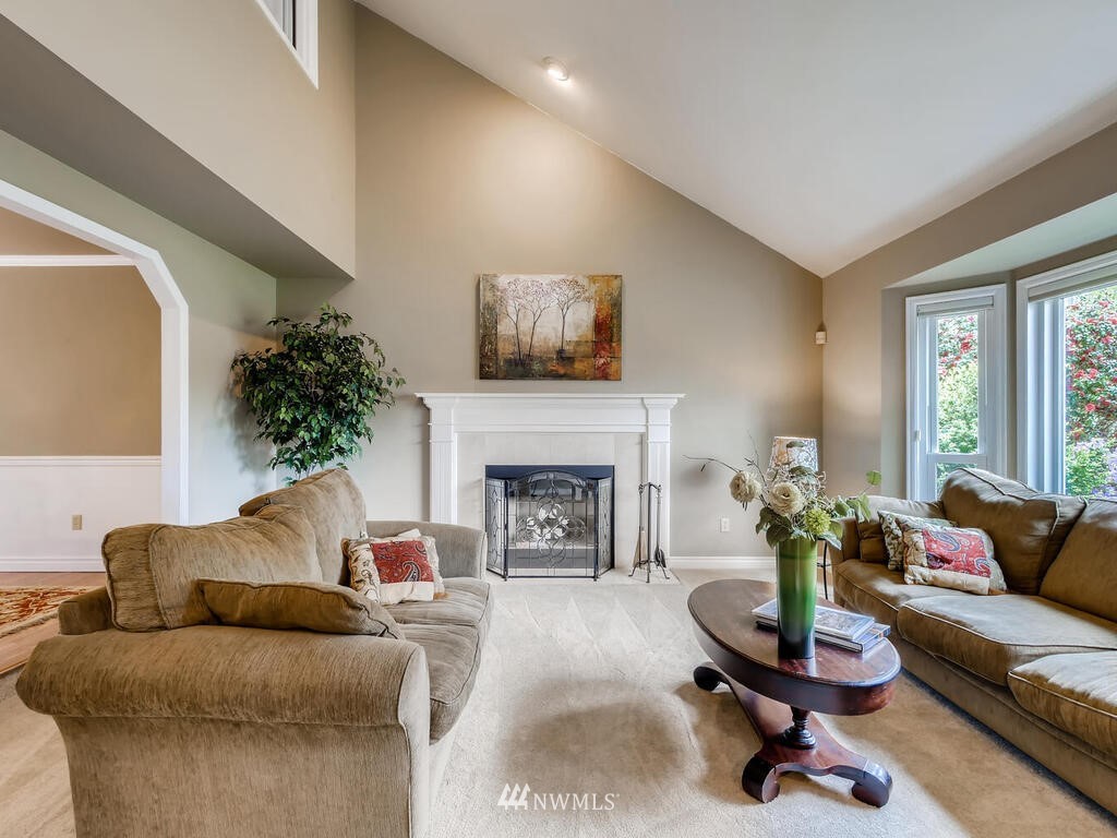 23903 24th Drive Southeast Bothell, WA 98021 - Photo 5 of 30