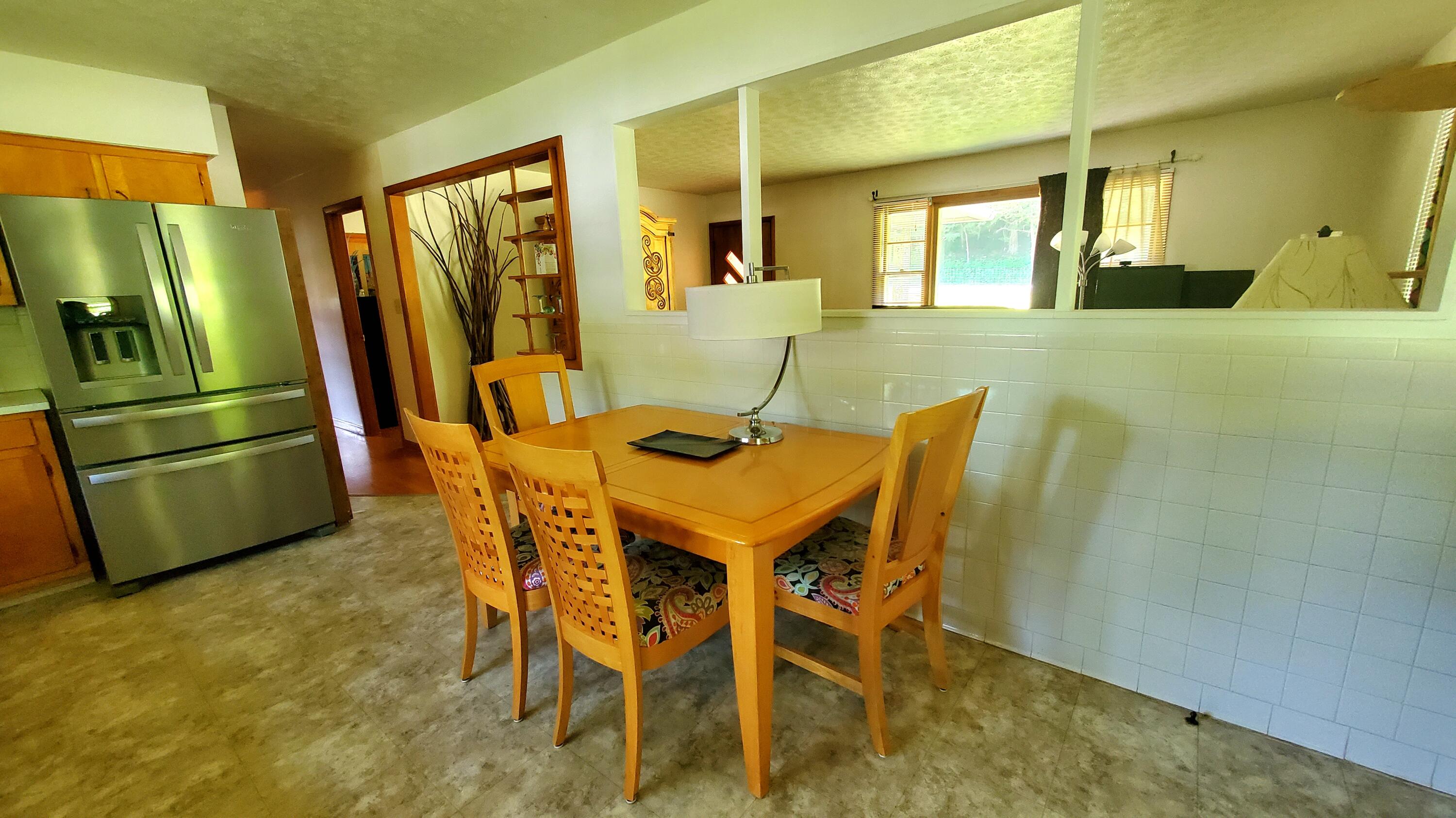 2875 Pointer Creek Road Science Hill, KY 42553 - Photo 15 of 81 Kitchen/dining