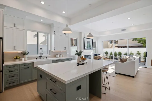 $2,899,000 | 1304 Blossom Lane, Redondo Beach, CA 90278