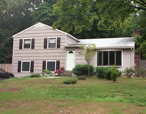 15 Dover Road Westport, CT 06880 - Photo 1 of 1 Gallery Image 1