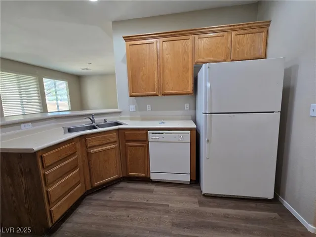 $2,050 | 9560 Parker Springs Court, Las Vegas, NV 89166