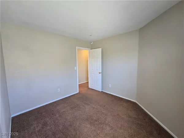 $2,050 | 9560 Parker Springs Court, Las Vegas, NV 89166