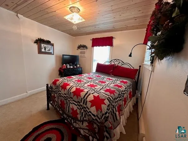 $345,000 | 1601 4th Avenue, International Falls, MN 56649