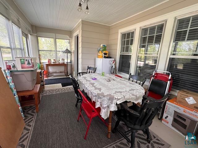 1601 4th Avenue International Falls, MN 56649 - Photo 3 of 50 Sunroom featuring crown molding