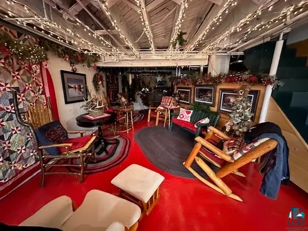 $345,000 | 1601 4th Avenue, International Falls, MN 56649