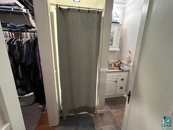 $345,000 | 1601 4th Avenue, International Falls, MN 56649