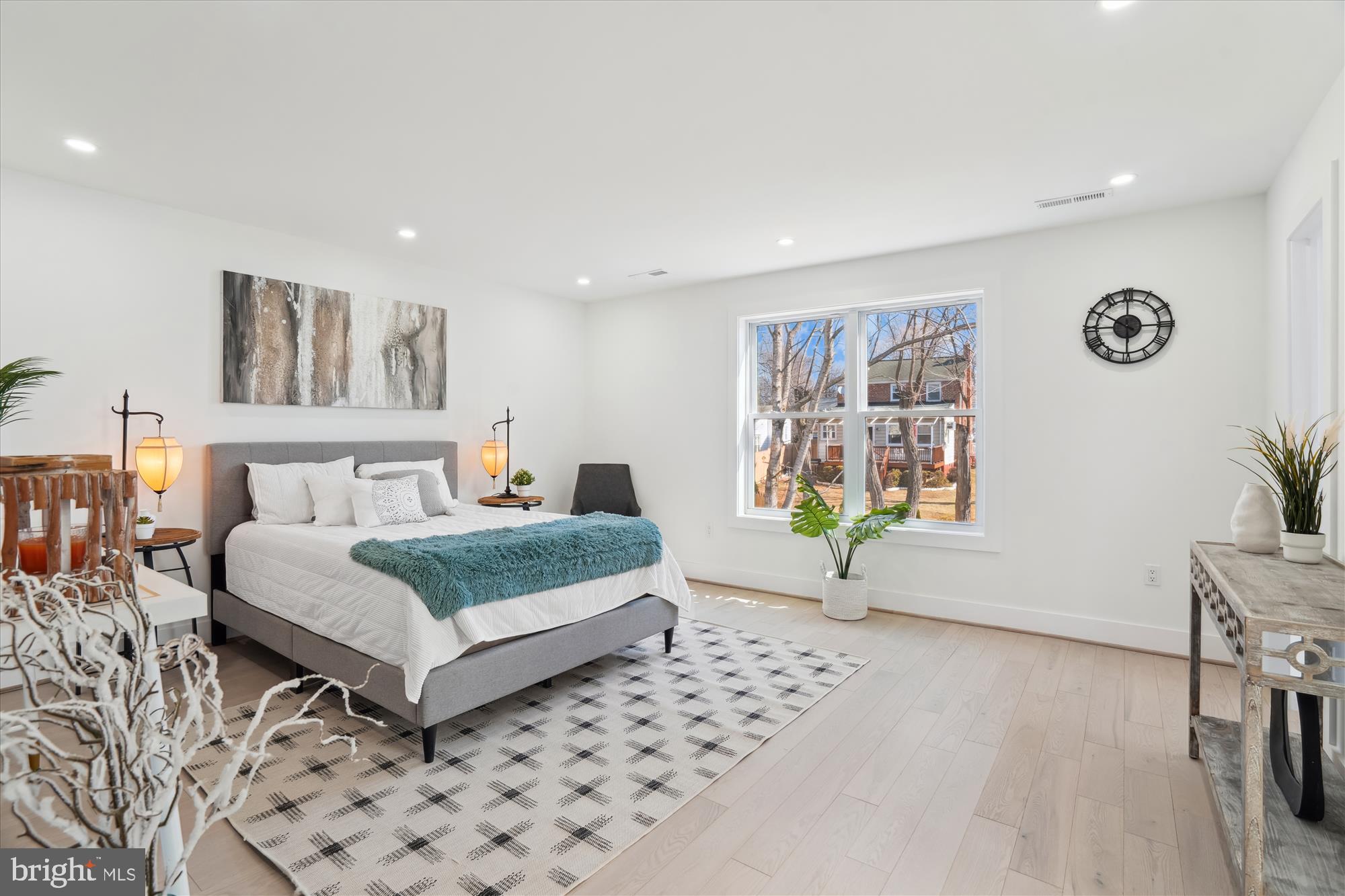 10011 Sidney Road Silver Spring, MD 20901 - Photo 19 of 35 a bedroom with a bed and a window