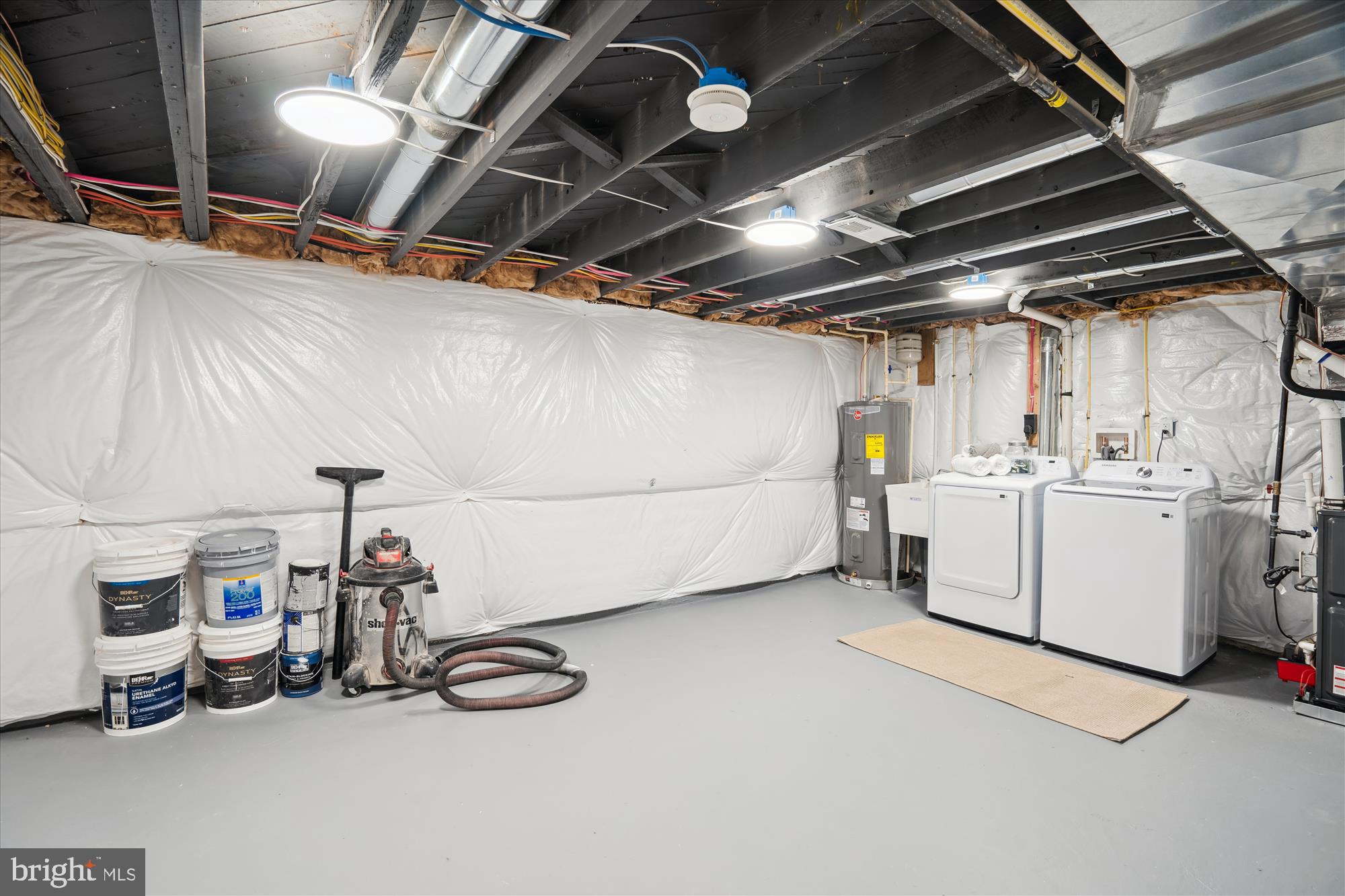 10011 Sidney Road Silver Spring, MD 20901 - Photo 31 of 35 a utility room with dryer and washer