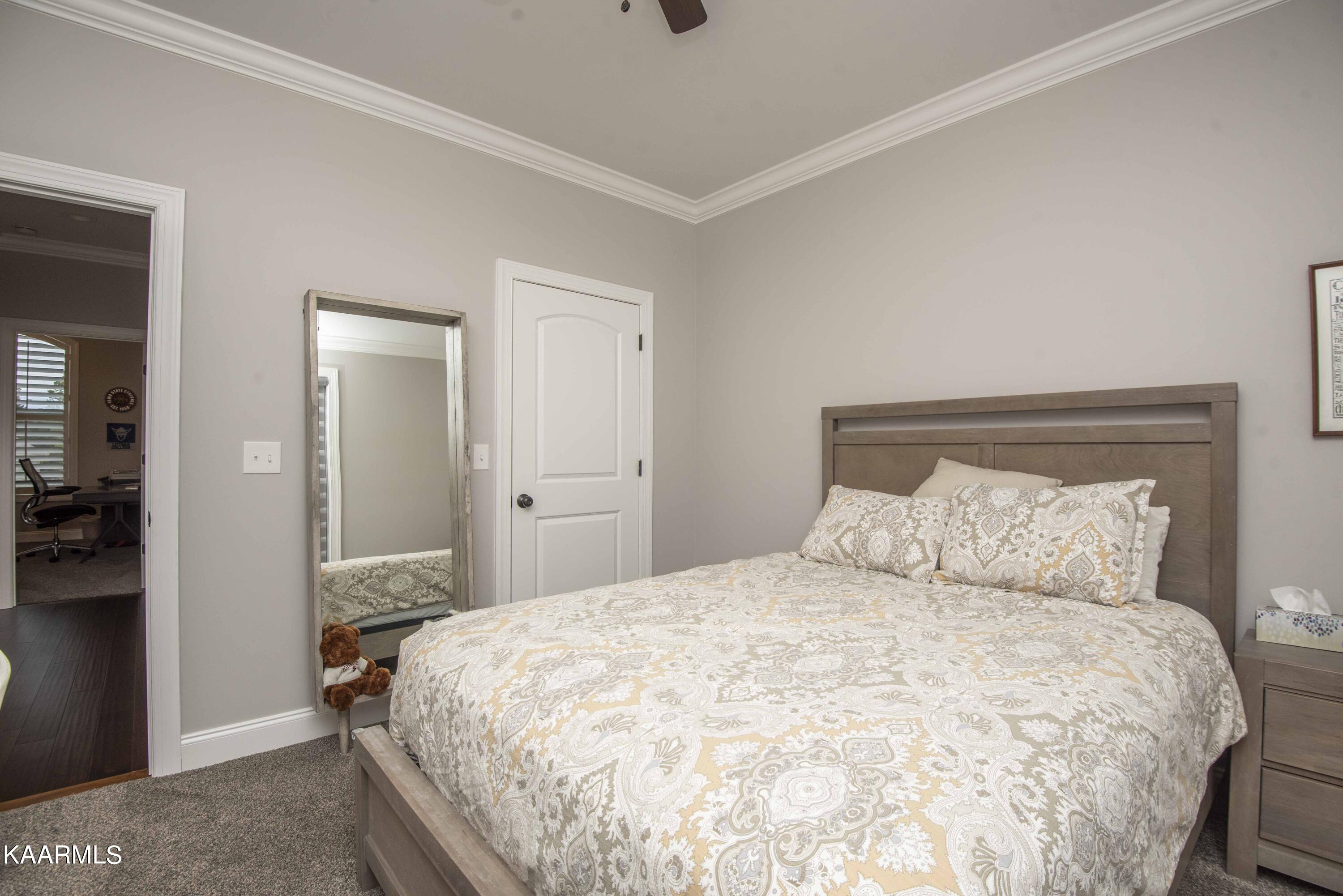 107 Inola Place Loudon, TN 37774 - Photo 23 of 35 Guest Room 1