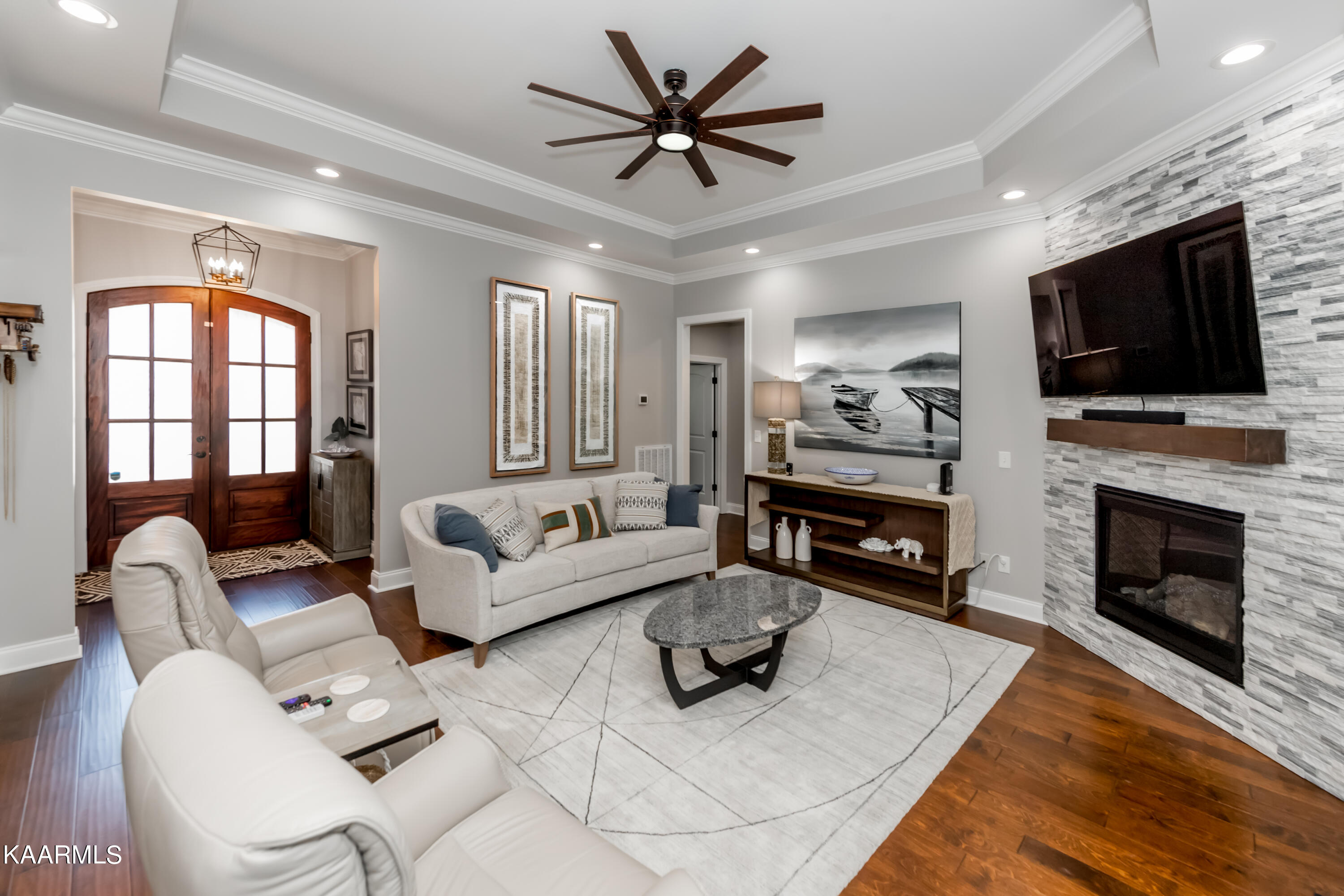 107 Inola Place Loudon, TN 37774 - Photo 8 of 35 HOB_9585-Edit-Edit