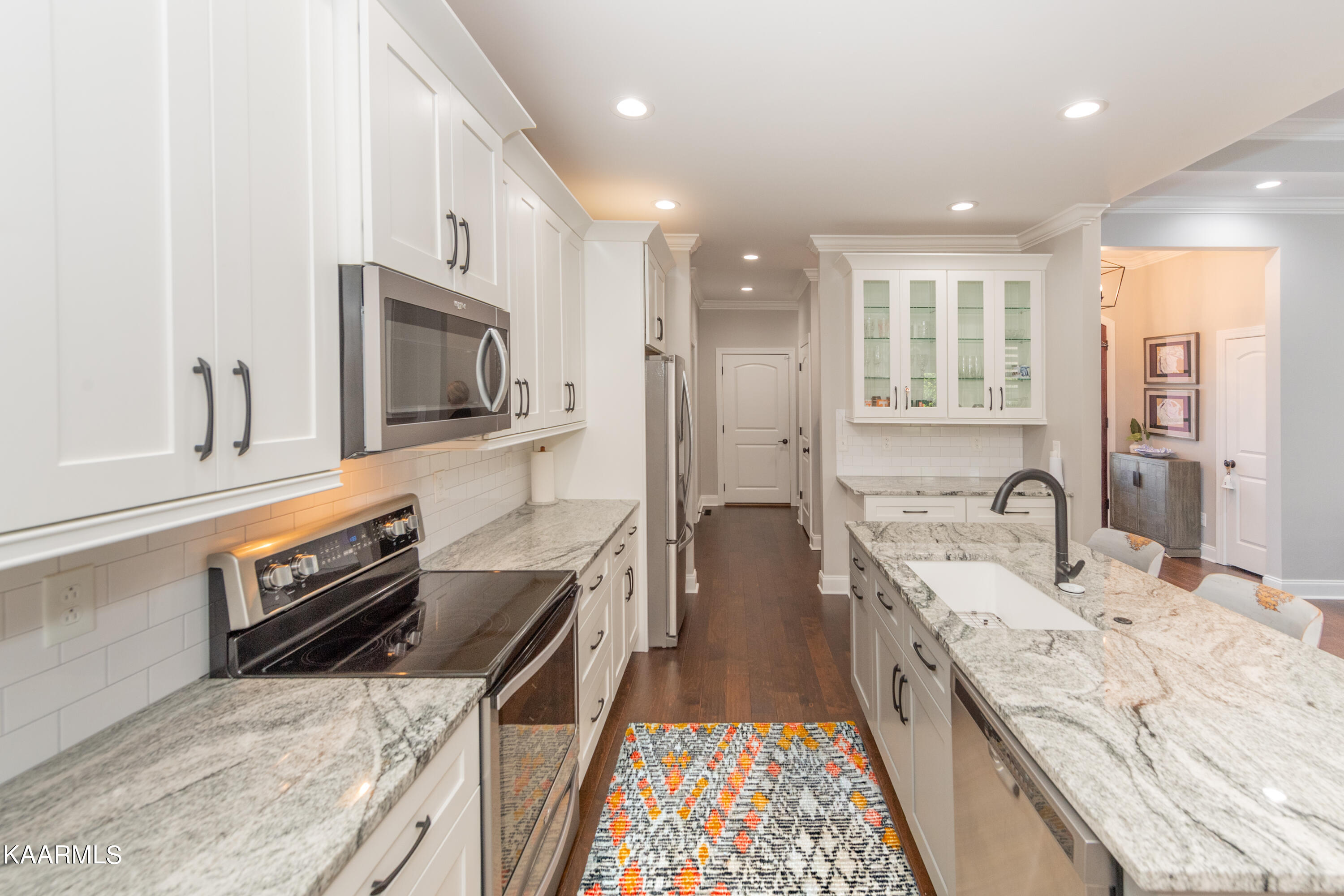 107 Inola Place Loudon, TN 37774 - Photo 10 of 35 HOB_9591-Edit