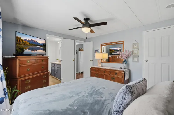 $199,900 | 110 Little League Road Northeast, Coeburn, VA 24230