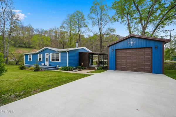 $199,900 | 110 Little League Road Northeast, Coeburn, VA 24230