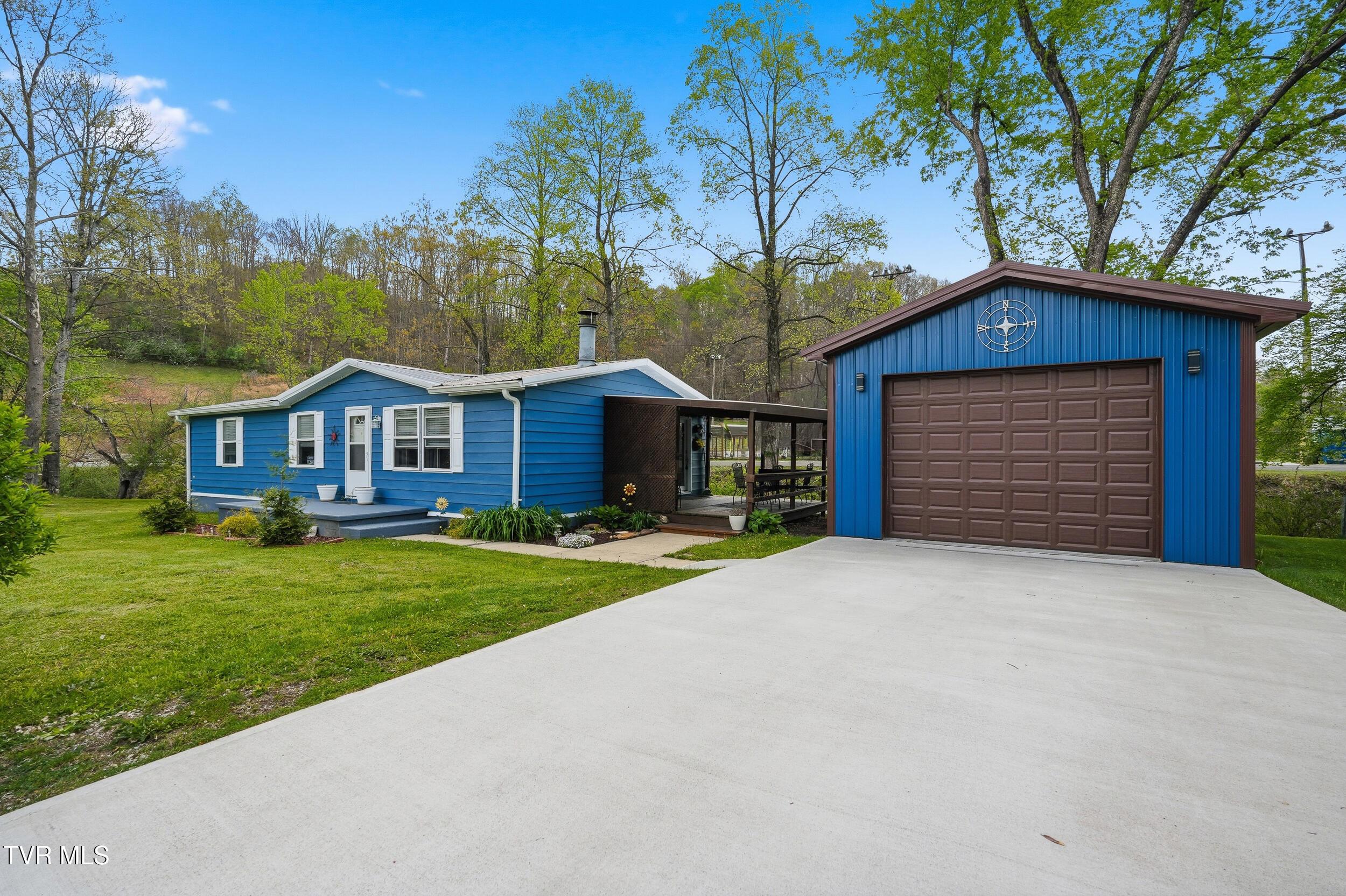 110 Little League Road Northeast Coeburn, VA 24230 - Photo 2 of 40 33_110 little league rd ne-12