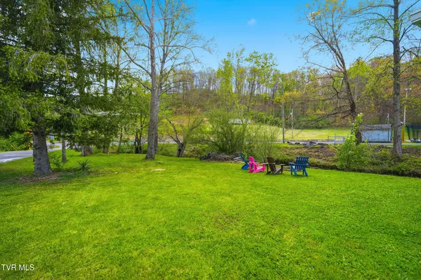 $199,900 | 110 Little League Road Northeast, Coeburn, VA 24230