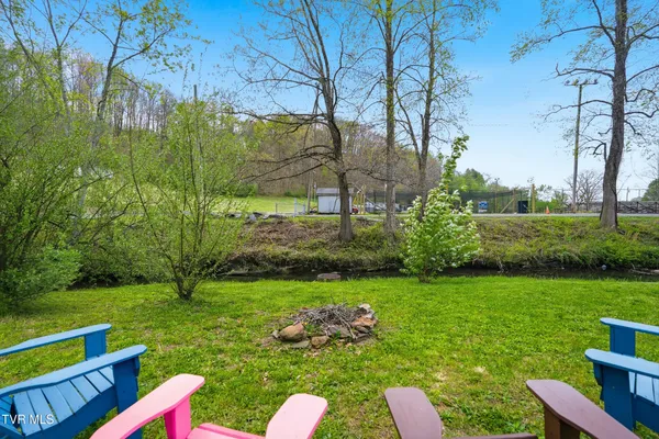 $199,900 | 110 Little League Road Northeast, Coeburn, VA 24230