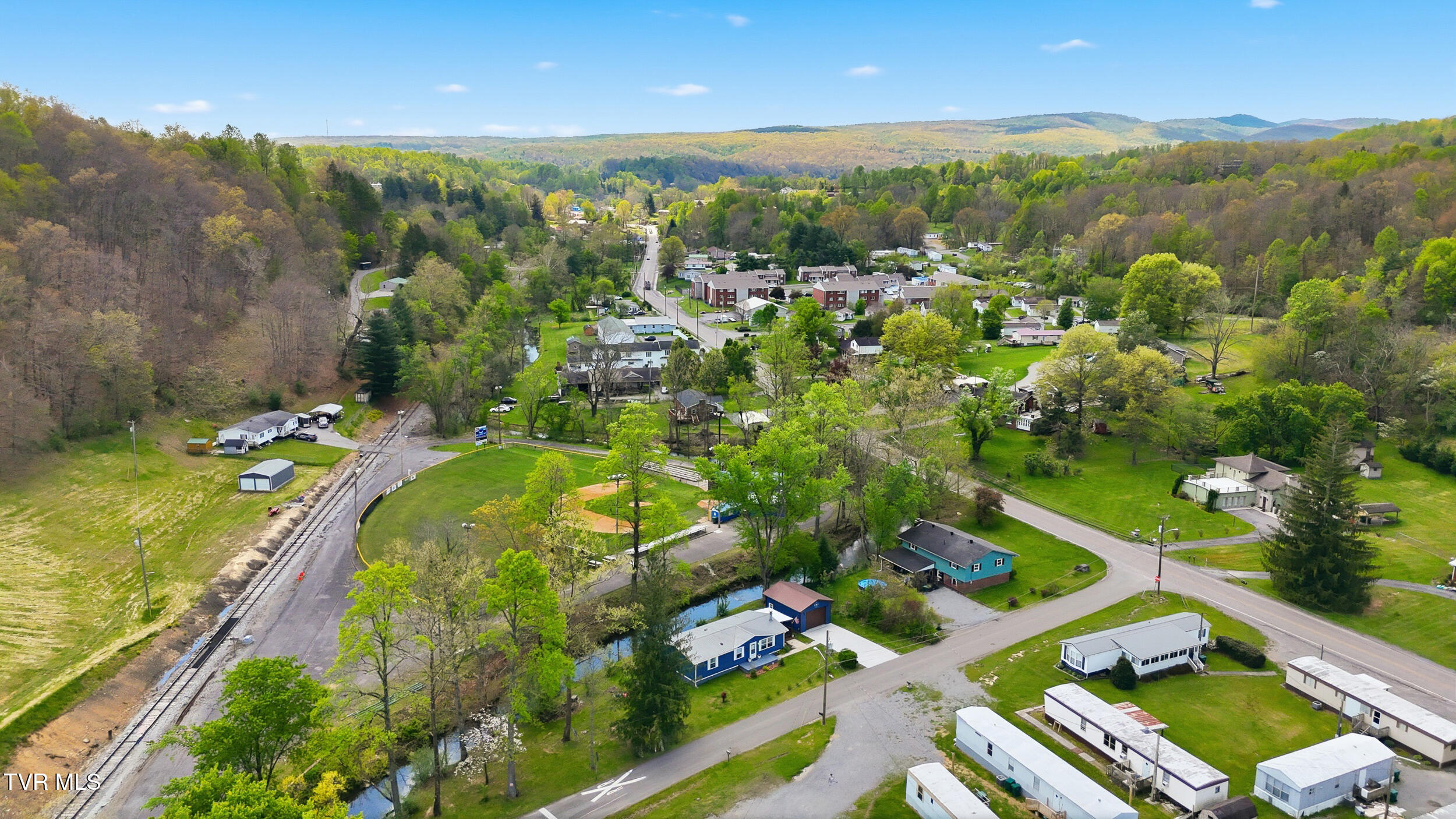 110 Little League Road Northeast Coeburn, VA 24230 - Photo 39 of 40 38_110 little league rd ne-5
