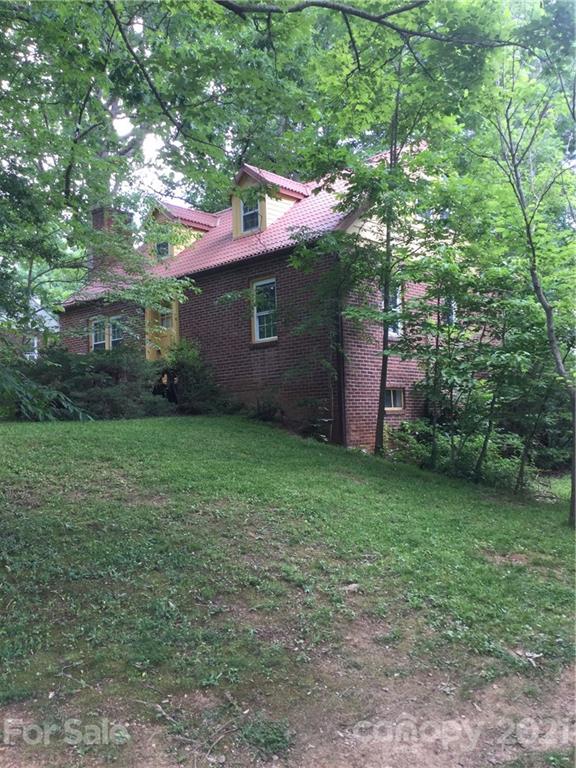 115 Kingsgate Road Asheville, NC 28805 - Photo 4 of 19 Gallery Image 4