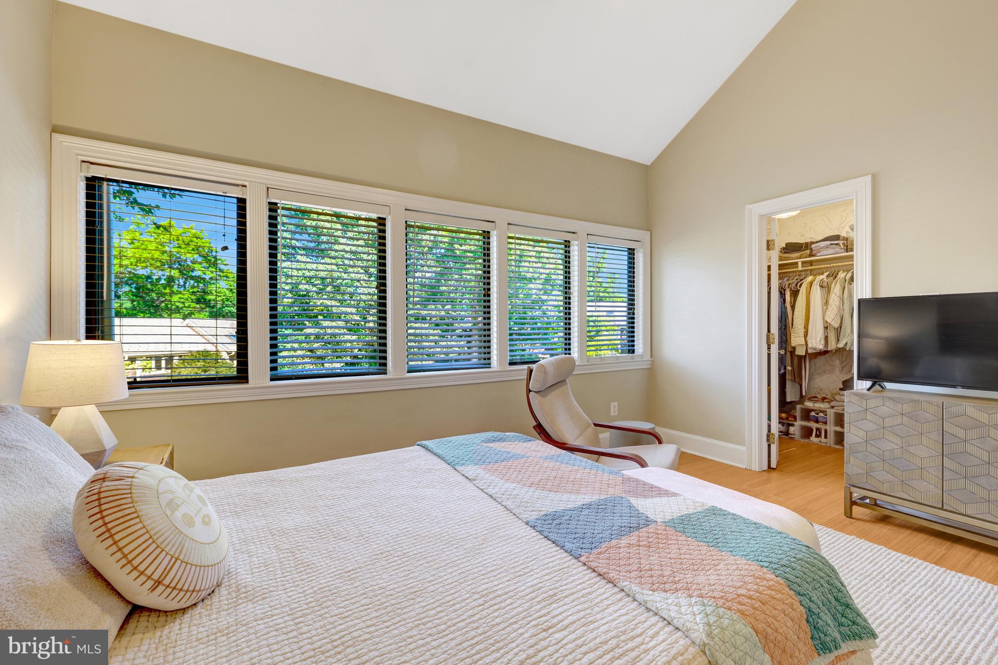 11009 Thrush Ridge Road Reston, VA 20191 - Photo 28 of 45 Another view of the primary suite.