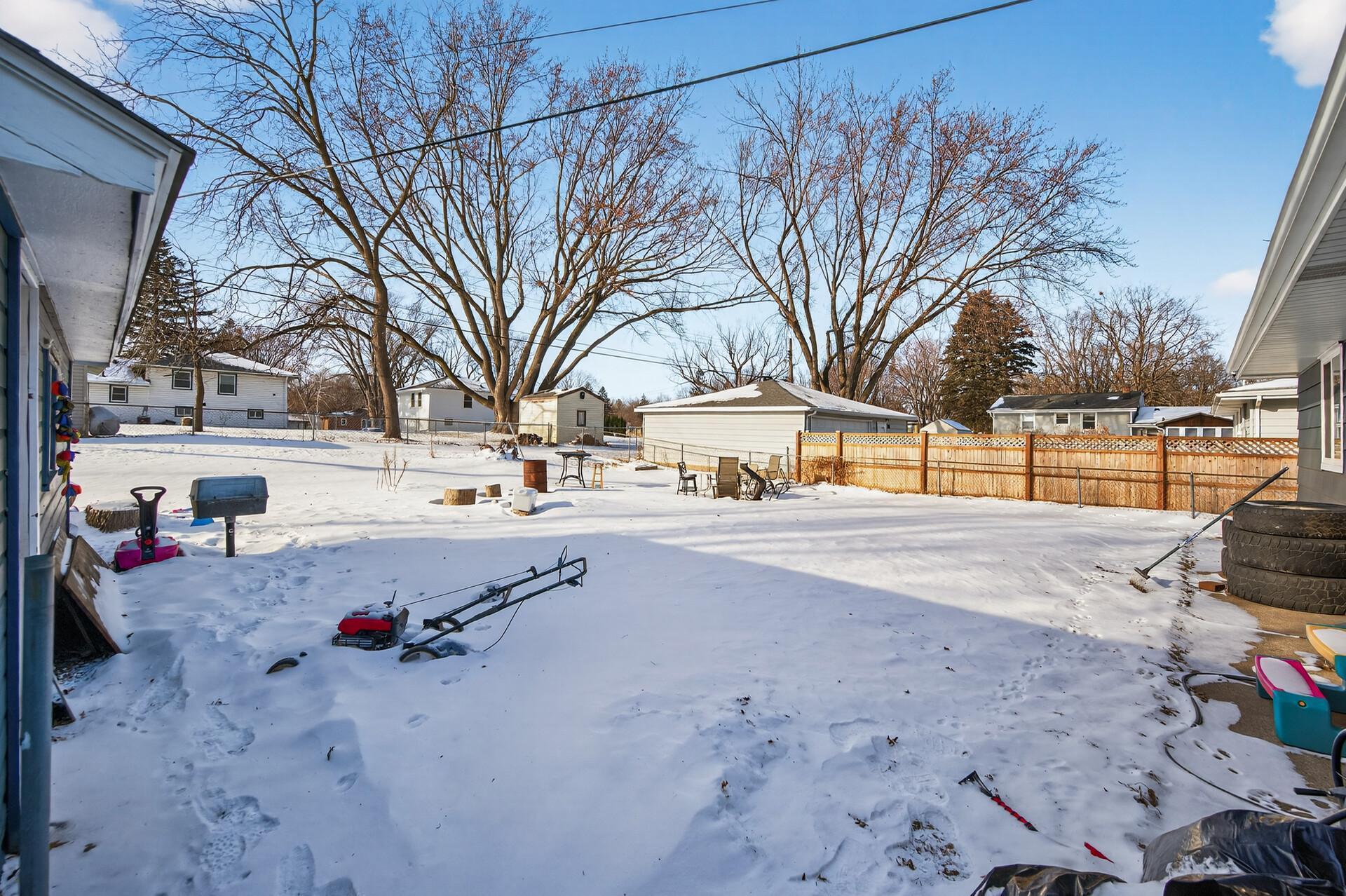 83 Farrell Street North Maplewood, MN 55119 - Photo 29 of 37