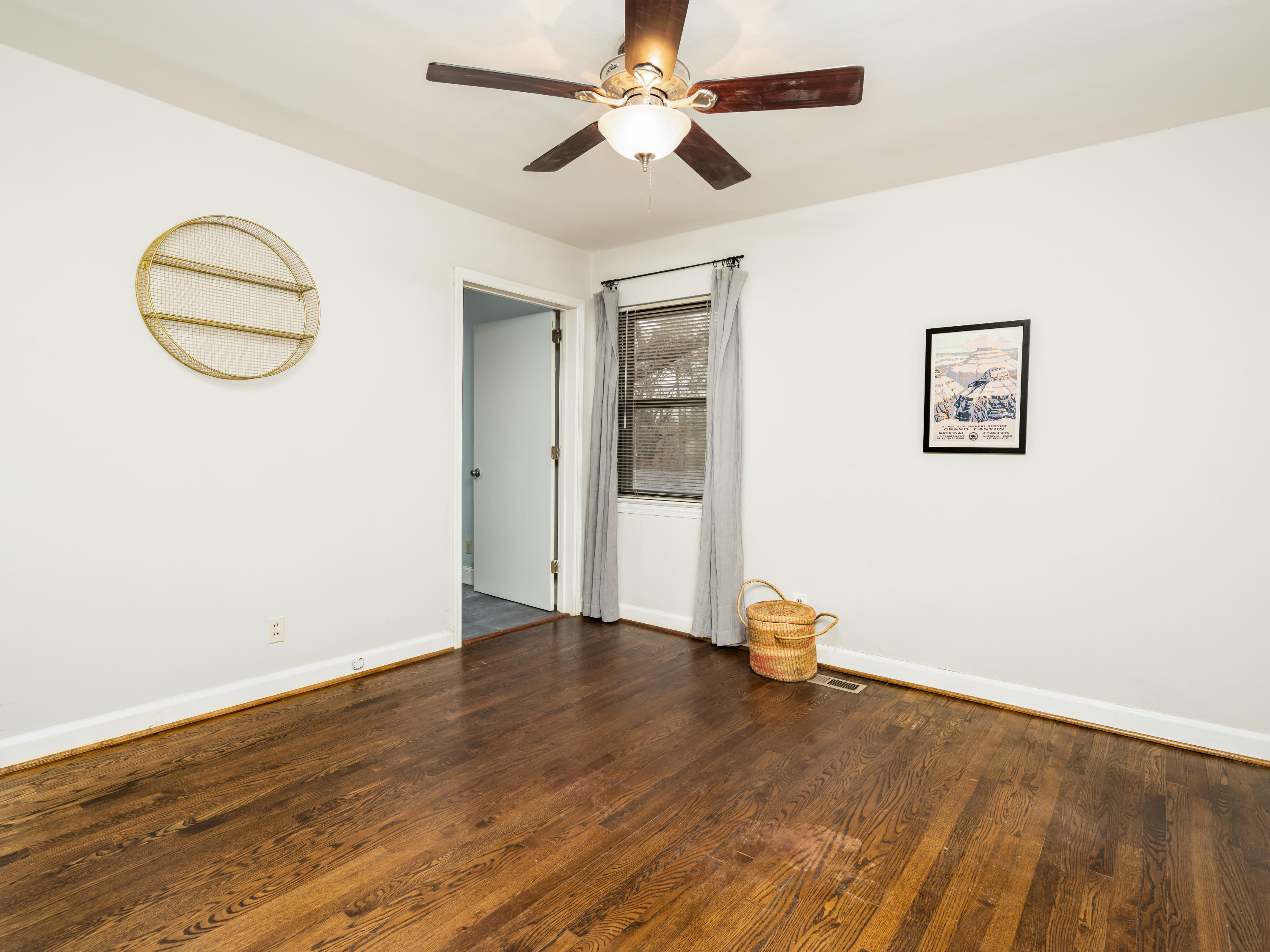 706 Intermont Road Chattanooga, TN 37415 - Photo 13 of 23 Primary Bedroom