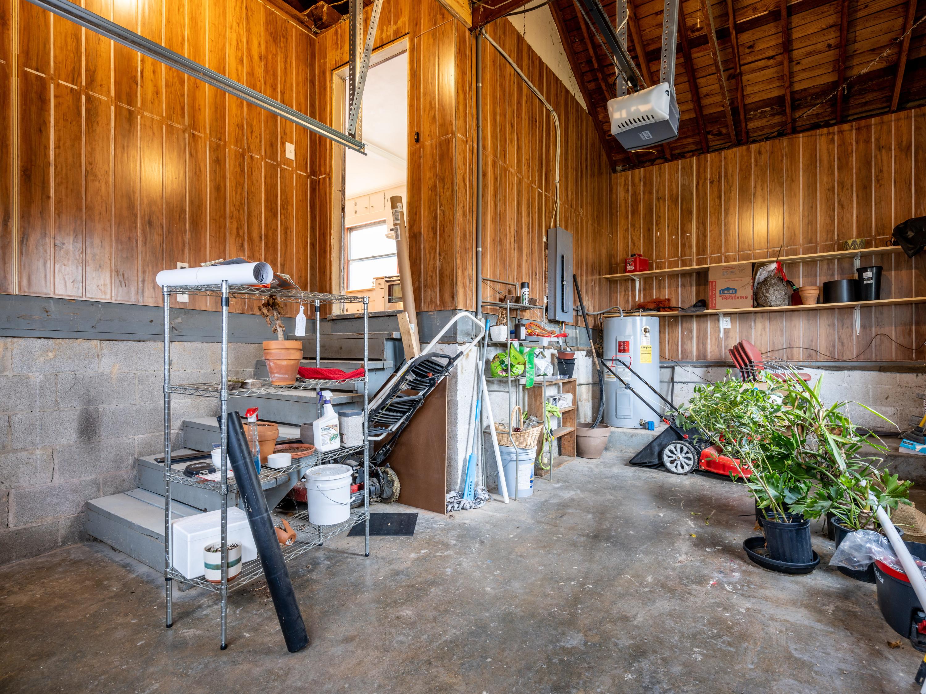 706 Intermont Road Chattanooga, TN 37415 - Photo 17 of 23 One Car Garage