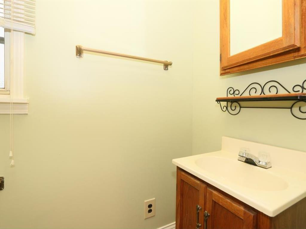 217 Rohman Street Covington, KY 41016 - Photo 11 of 24