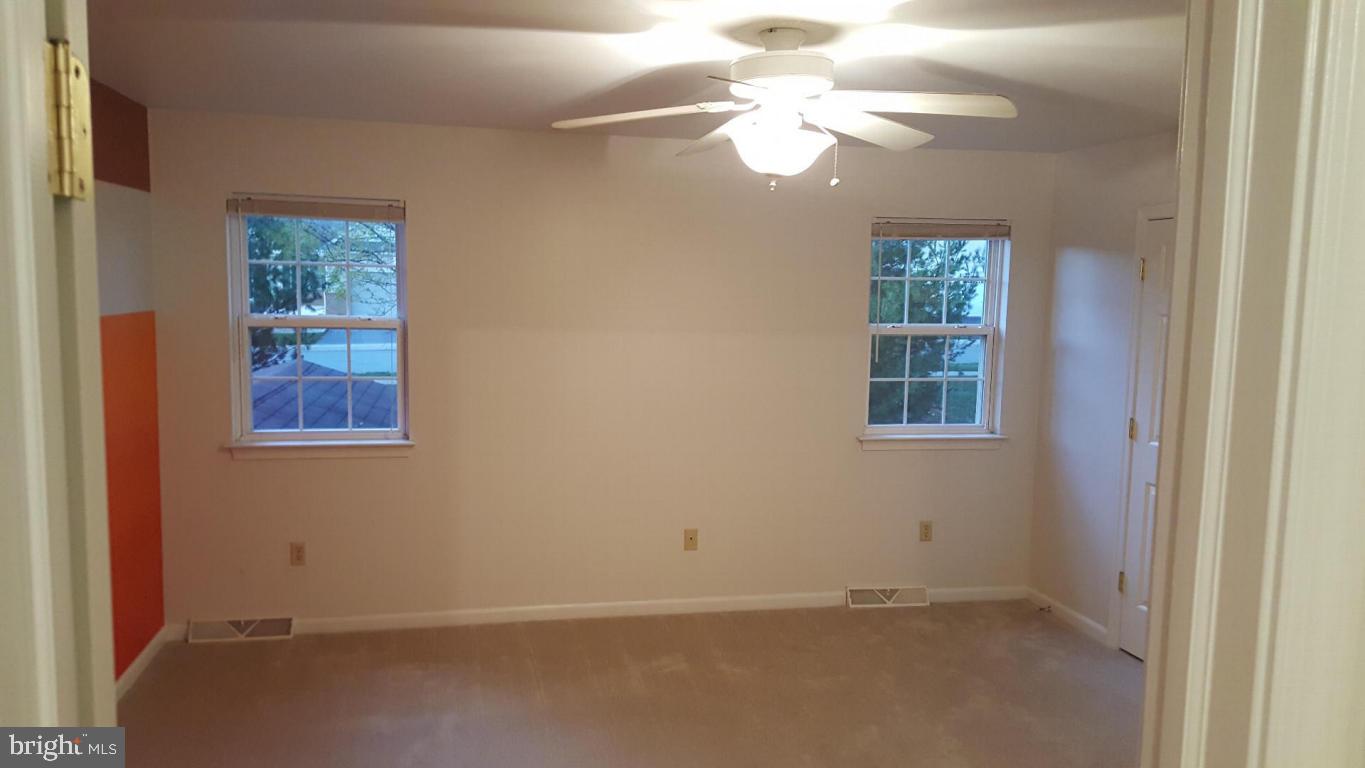 129 Sutherland Road Lancaster, PA 17603 - Photo 23 of 40 Gallery Image 23