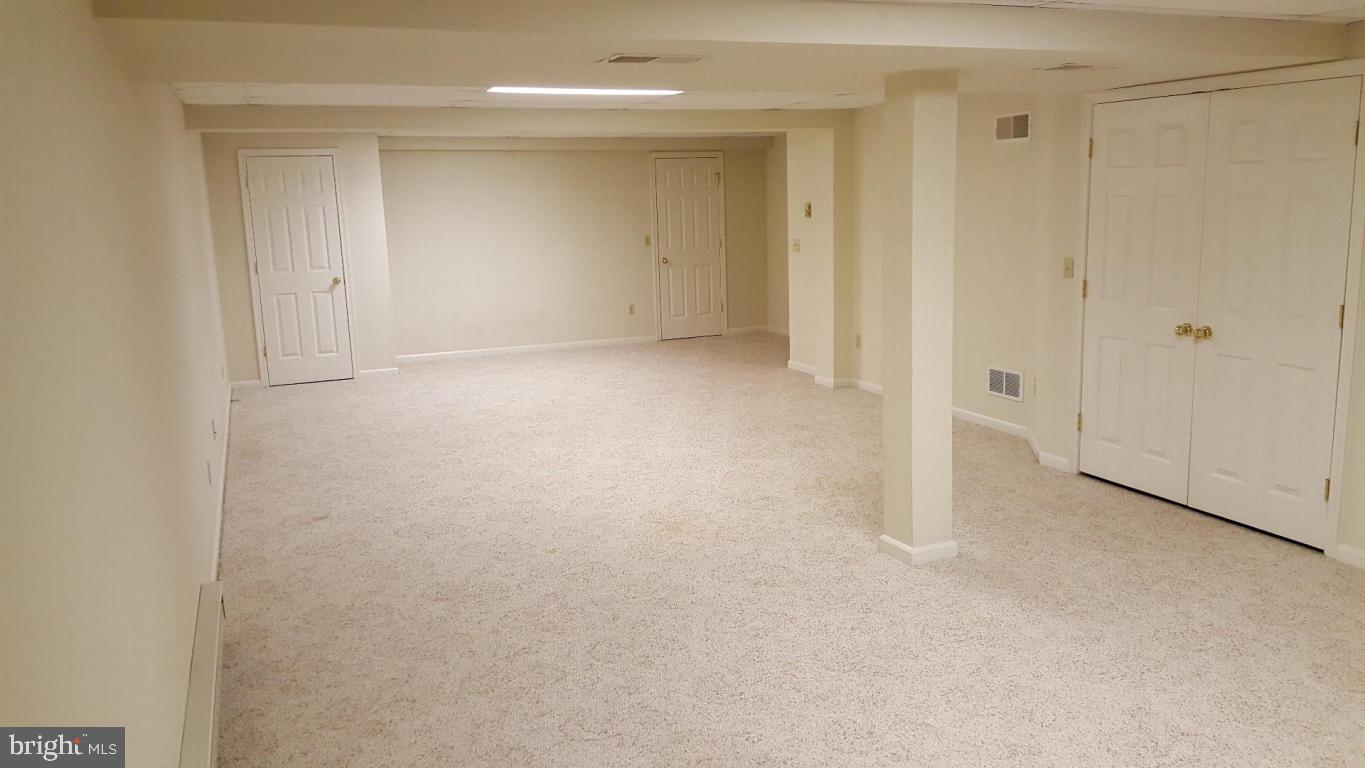 129 Sutherland Road Lancaster, PA 17603 - Photo 40 of 40 Gallery Image 40