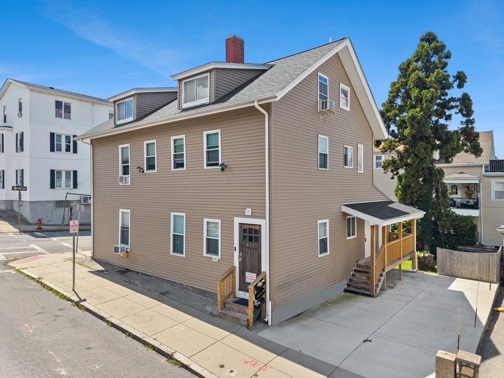 315 Washington Street Fall River, MA 02721 - Photo 1 of 36 Gallery Image 1