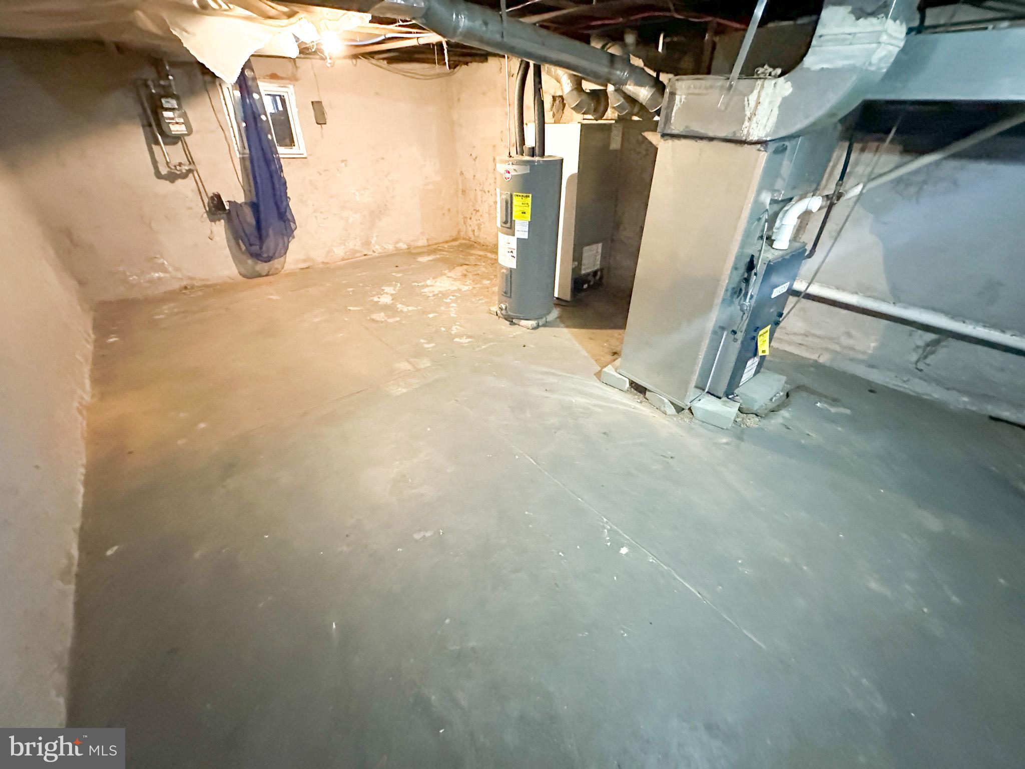 330 North 53rd Street Philadelphia, PA 19139 - Photo 16 of 20 a view of walk in an empty room