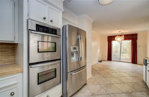 $329,900 | 10915 Kitty Brook Drive, Houston, TX 77071