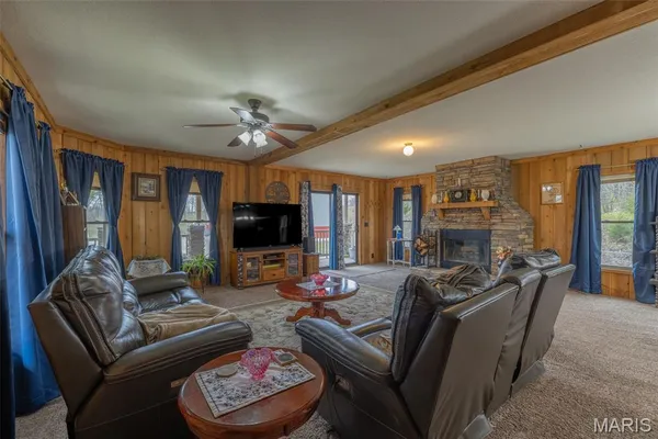 $336,000 | 29055 Pike 338, Middletown, MO 63359