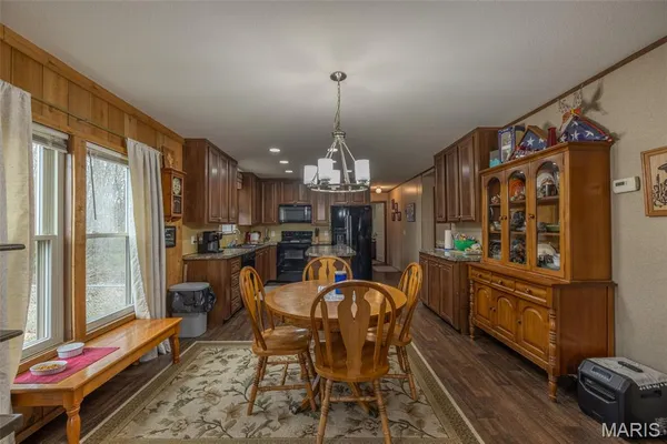 $336,000 | 29055 Pike 338, Middletown, MO 63359