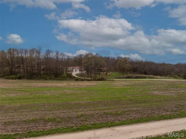 $336,000 | 29055 Pike 338, Middletown, MO 63359