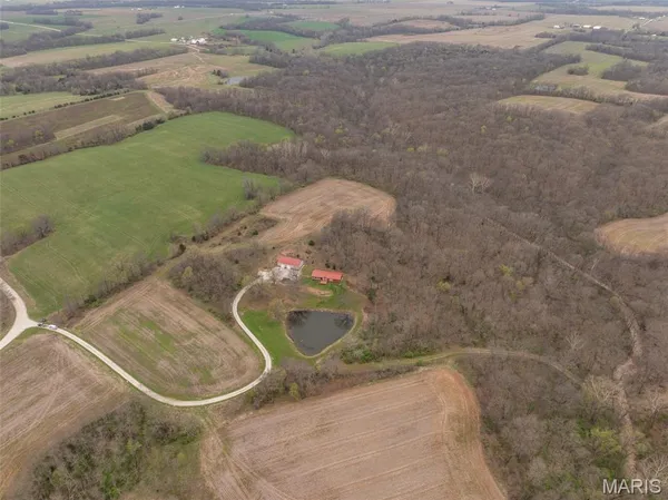 $336,000 | 29055 Pike 338, Middletown, MO 63359