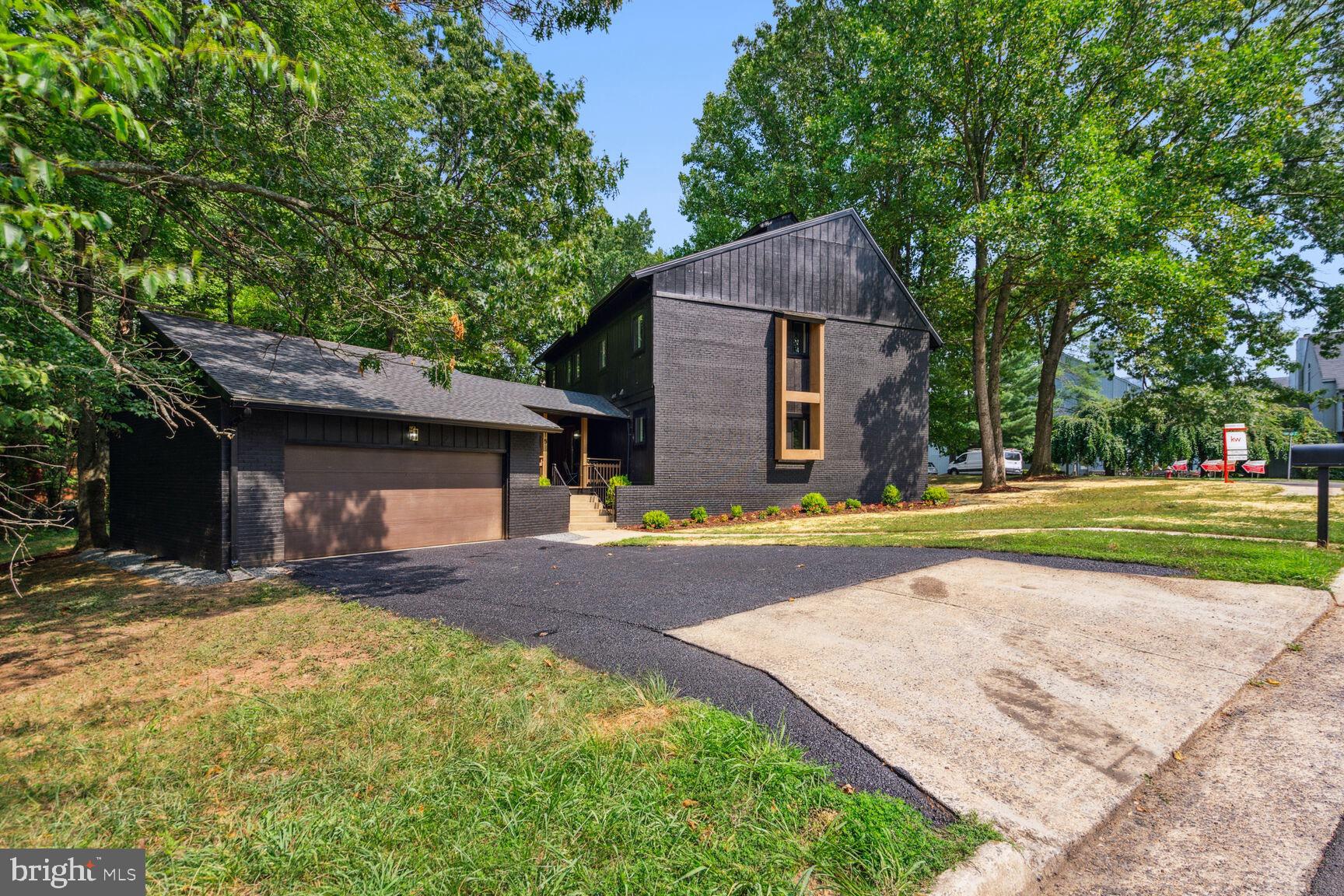 2215 Burgee Court Reston, VA 20191 - Photo 3 of 41 New driveway
