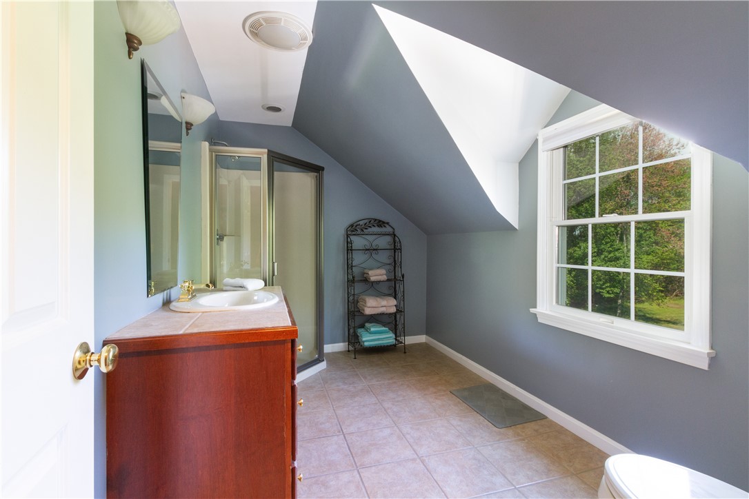 401 Laten Knight Road Cranston, RI 02921 - Photo 31 of 49 Second floor main bath