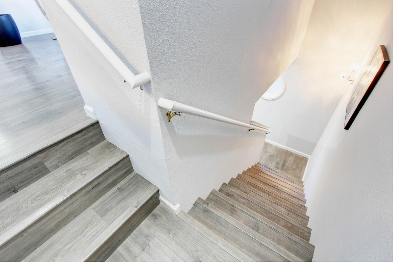 128 Orsi Circle San Francisco, CA 94124 - Photo 26 of 40 a view of entryway